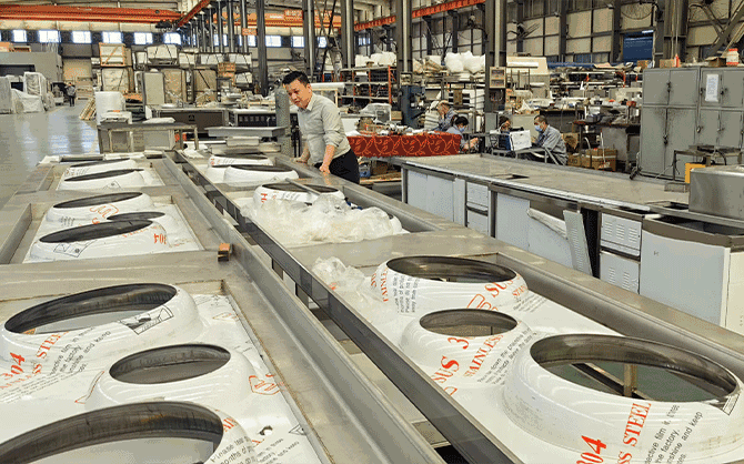 瑞能國際·瑪菲利廚具生產廠家實況圖片